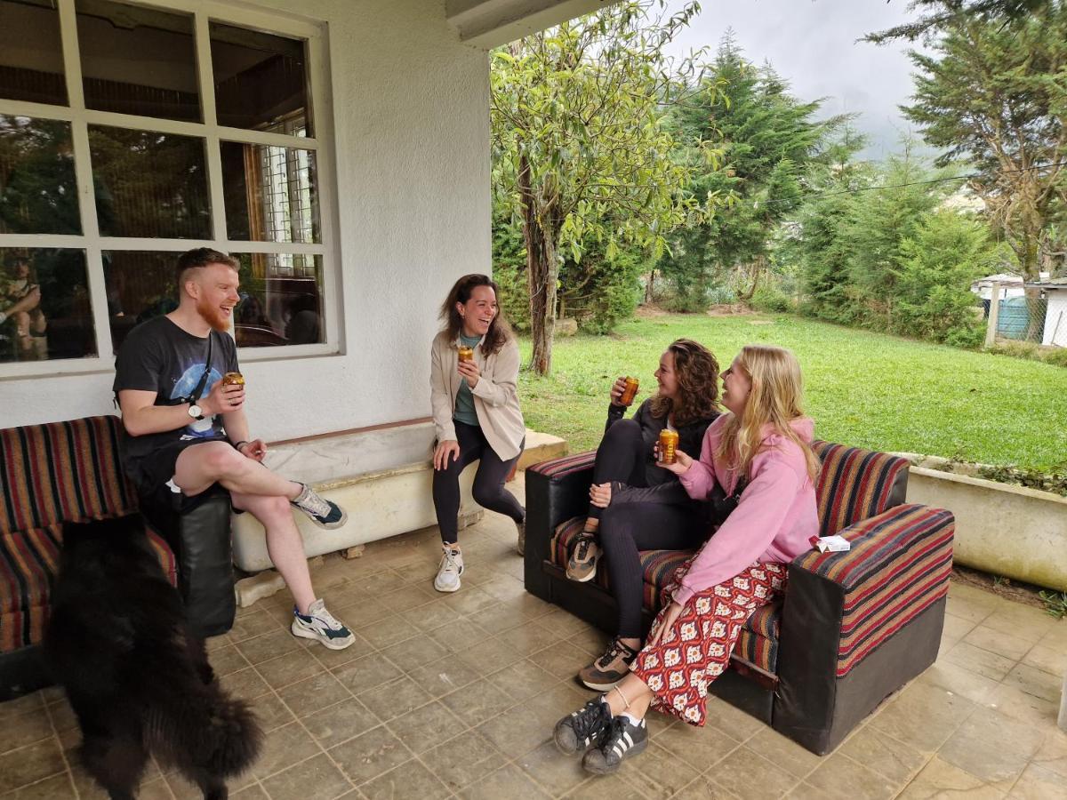 Chilly Croc Hostel Nuwara Eliya Buitenkant foto