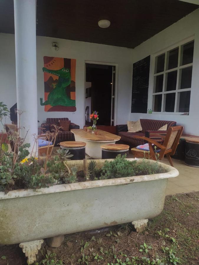 Chilly Croc Hostel Nuwara Eliya Buitenkant foto